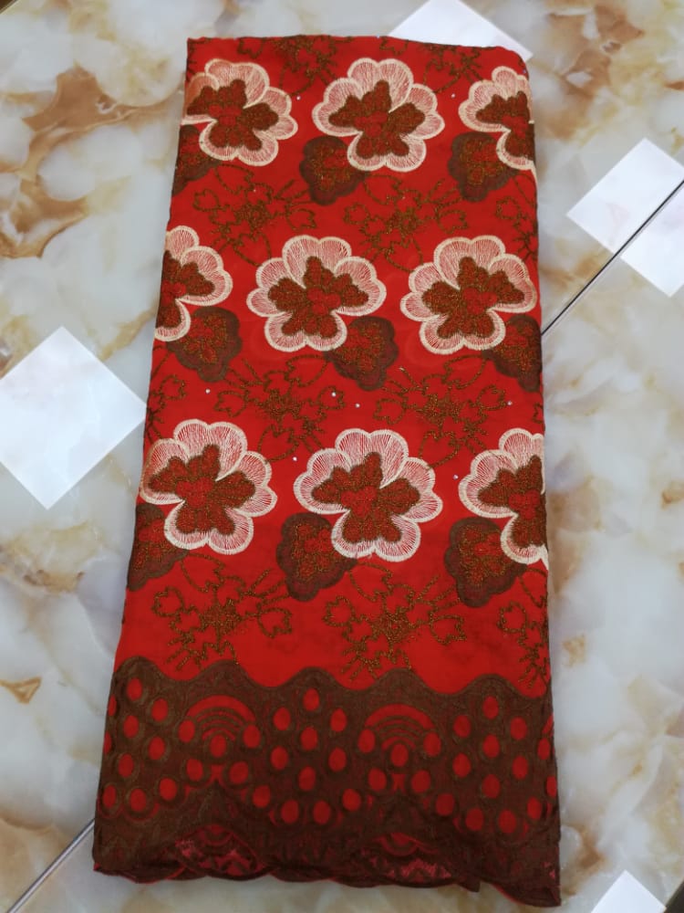 Lagos Laces, 5 yards