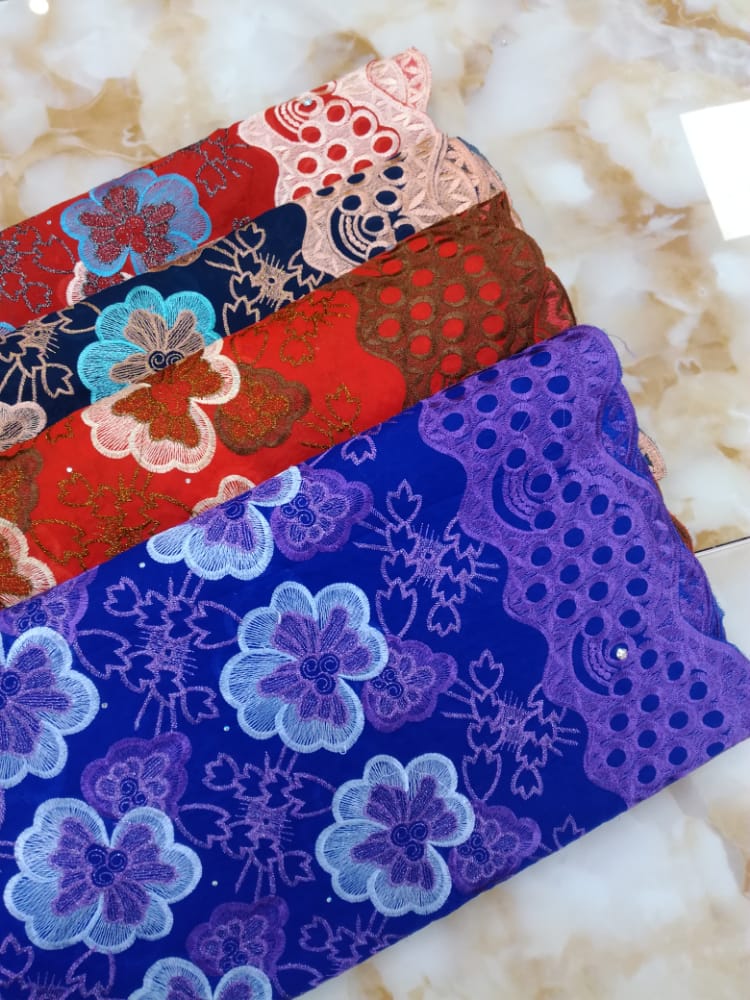 Lagos Laces, 5 yards