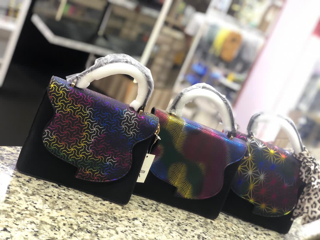 Classic portable bags belt