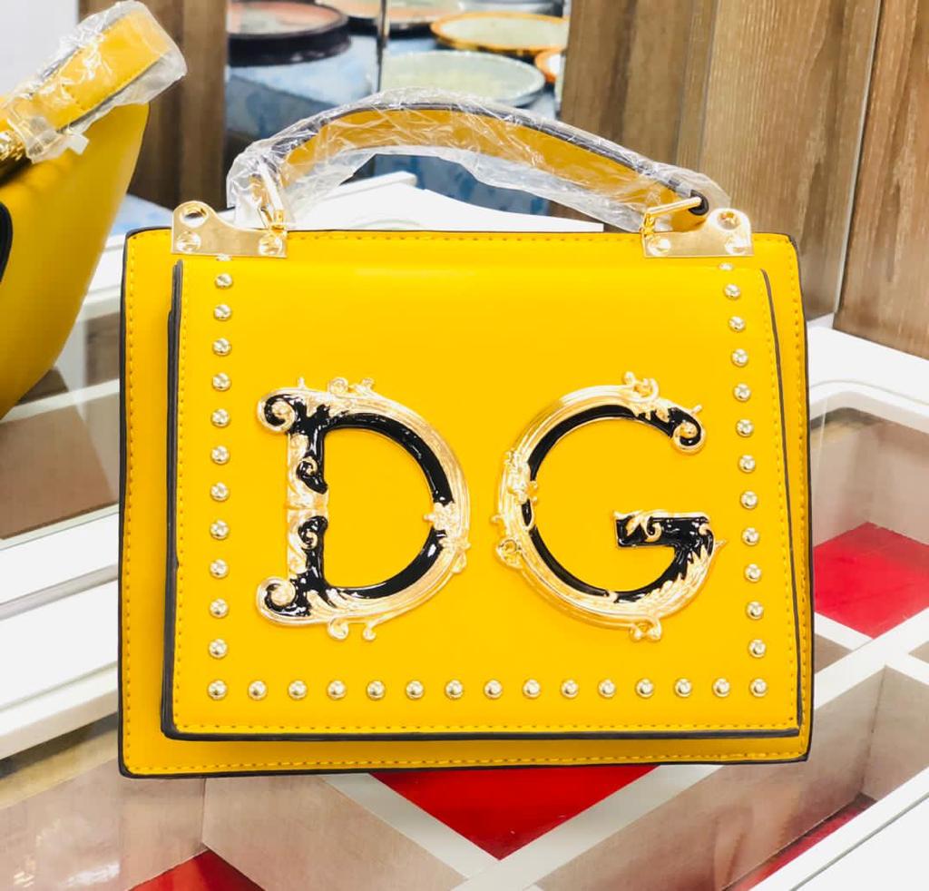 Classic portable bags belt