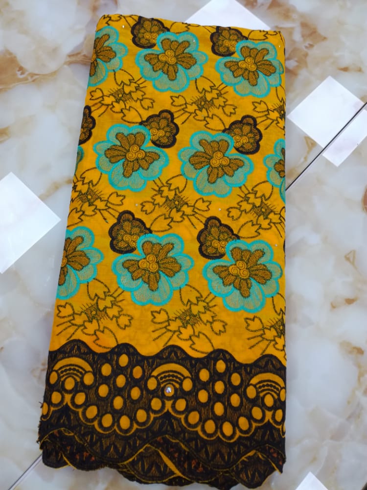 Lagos Laces, 5 yards