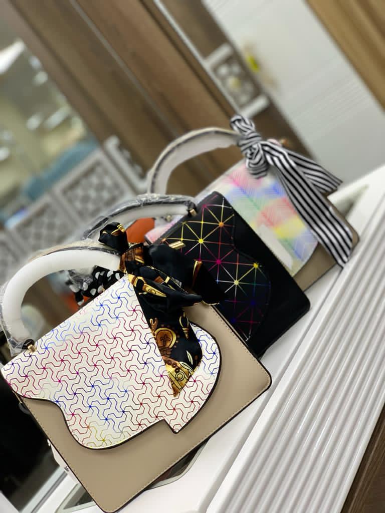 Classic portable bags belt