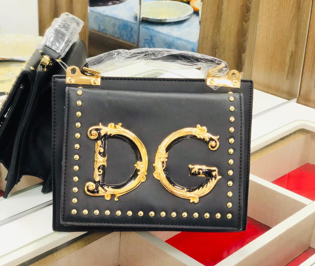 Classic portable bags belt