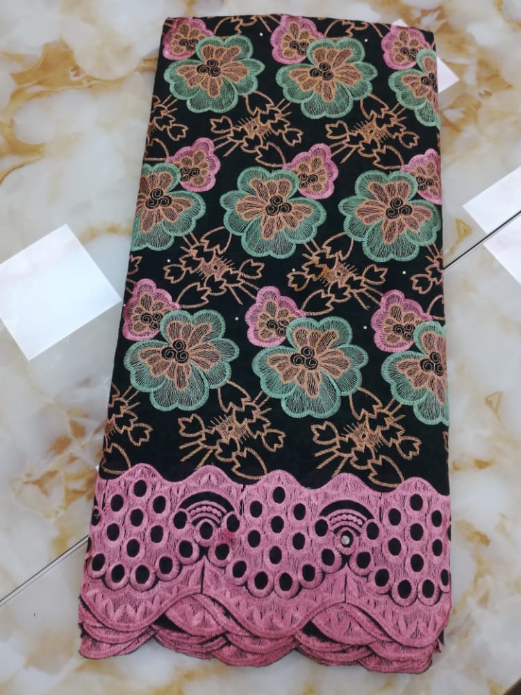 Lagos Laces, 5 yards