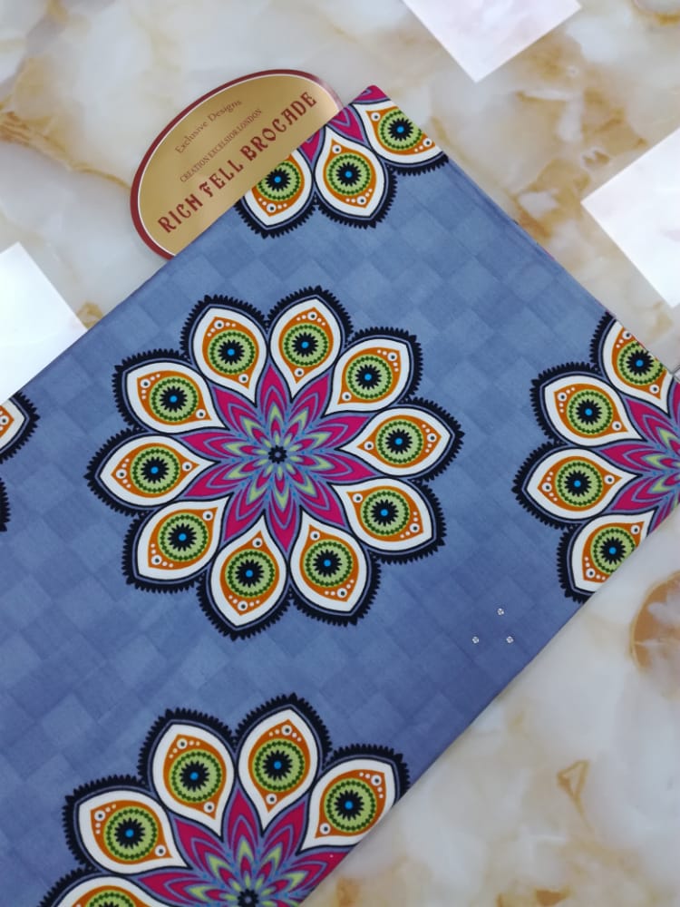 Full Moon Atampa, 6 yards