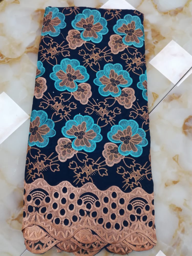 Lagos Laces, 5 yards